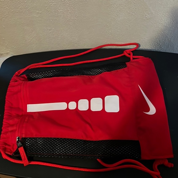 Nike Bags Nike Elite Drawstring Bag Poshmark